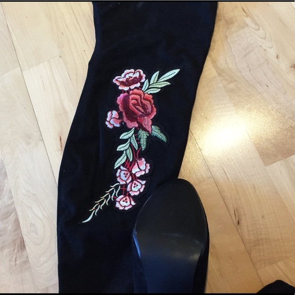 1DAYSALE🔥STEVE MADDEN BLACK OVER THE KNEE BOOTS - Picture 6 of 8